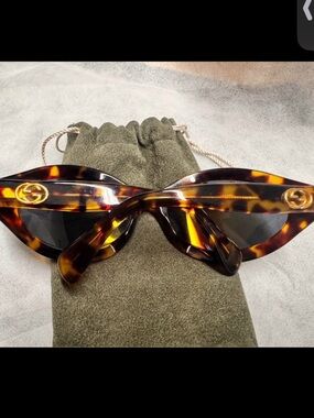 Gucci Tortoiseshell Cat-Eye Sunglasses with Gold Logo